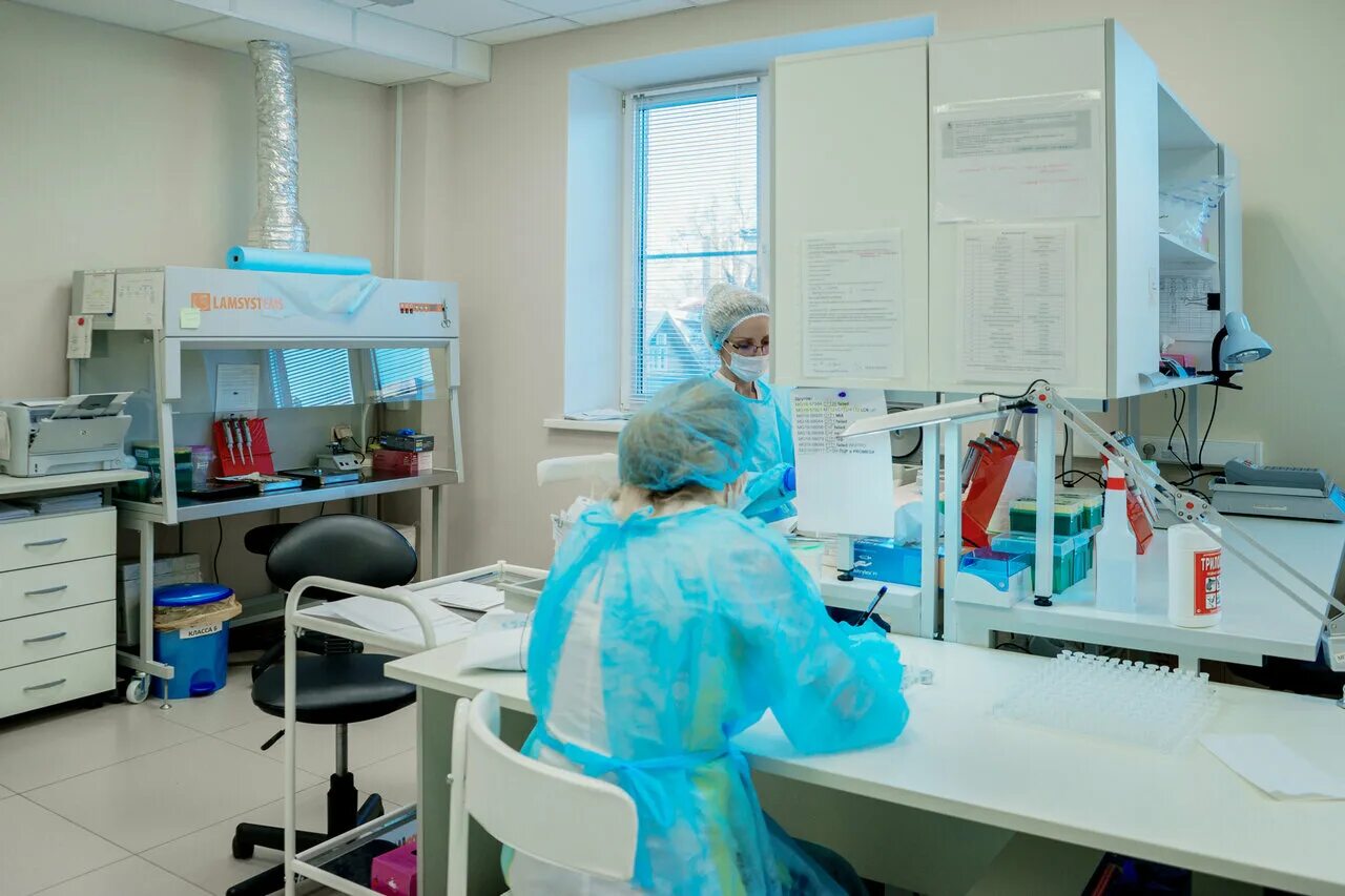 Тверь желябова 48 медикал геномикс. Результат экспертизы днк на отцовство. Лабаратория медицинская. Медикал геномикс иркутск. Медикал геномикс.