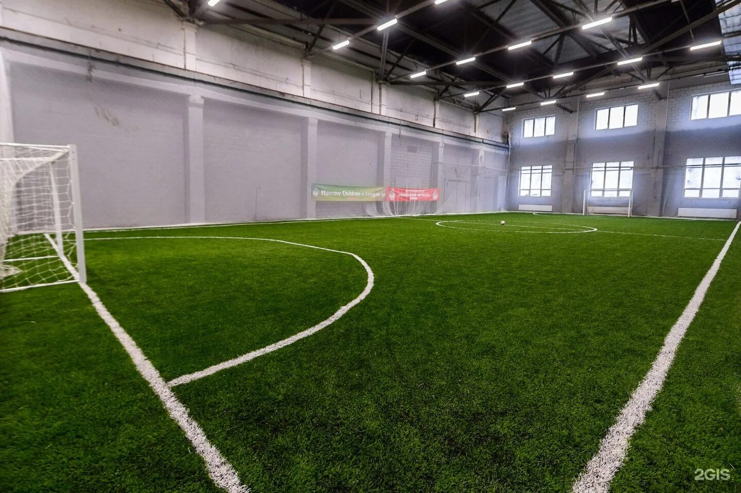 Манеж сити спорт. Сити спорт ленинский проспект. city sport, москва, 5-й донской проезд. спортивный комплекс city sport ленинский. футбольное поле в зале.