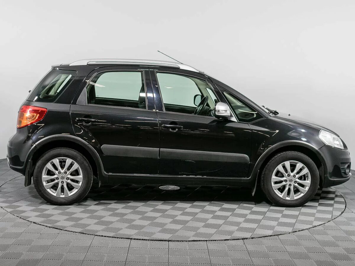 Сузуки сх4 поколения. Сузуки сх4. Sx4 Suzuki Black. Сузуки сх4 2013. Suzuki sx4 черная.