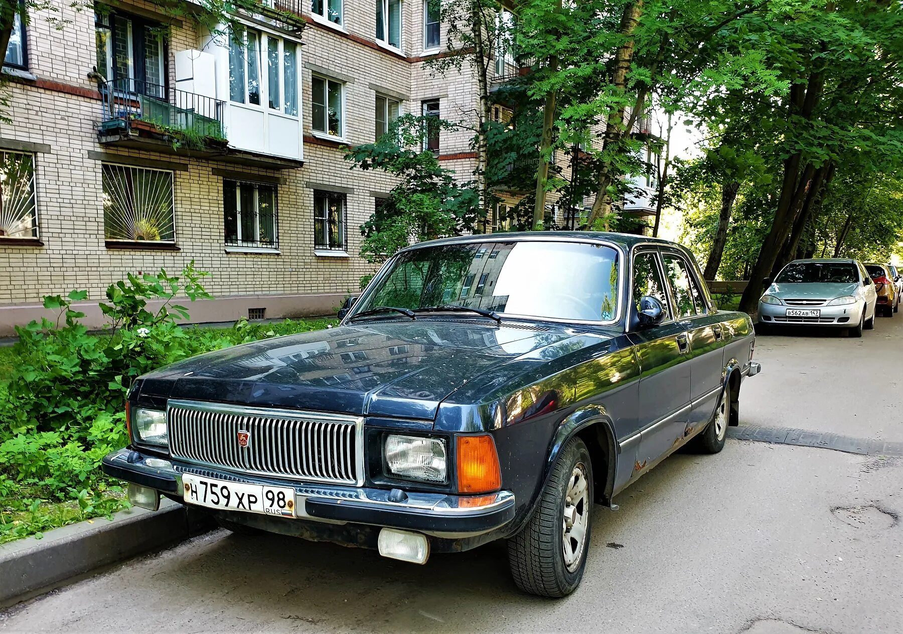 Газ 3102 серебристая. Газ 3102 серебристая. Газ 3102 в нижнем. Волга 3102. Газ 3102 белая.