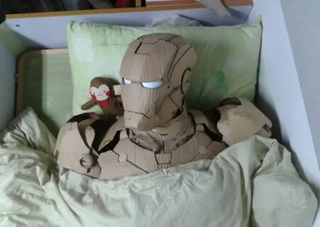 Как сделать костюм железного человека из картона