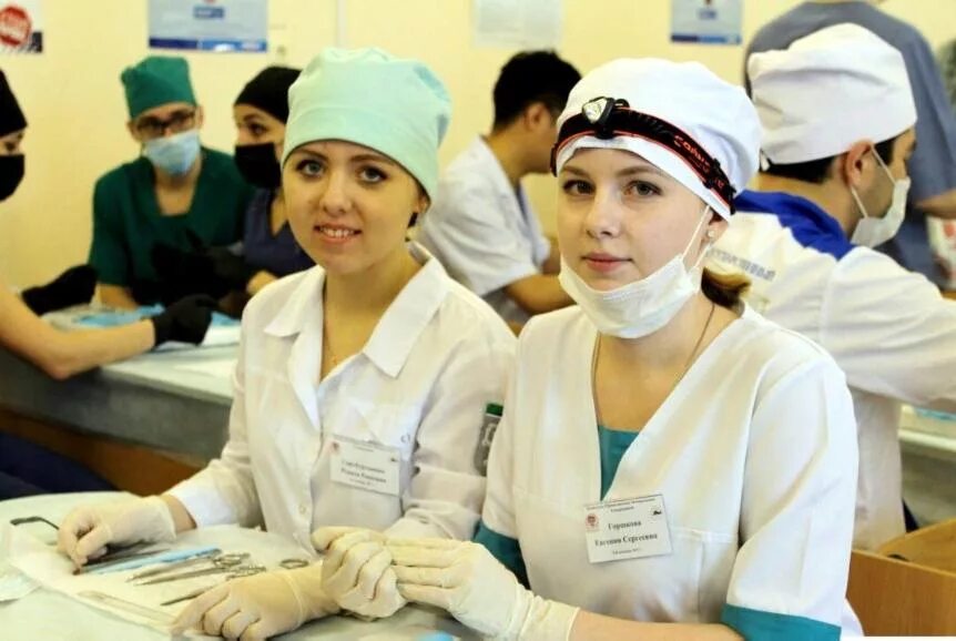 Медицинский институт кфу казань. Кфу медицинский институт. Казань медицинский. Казань гму внутри. Кфу казань лечебное дело.