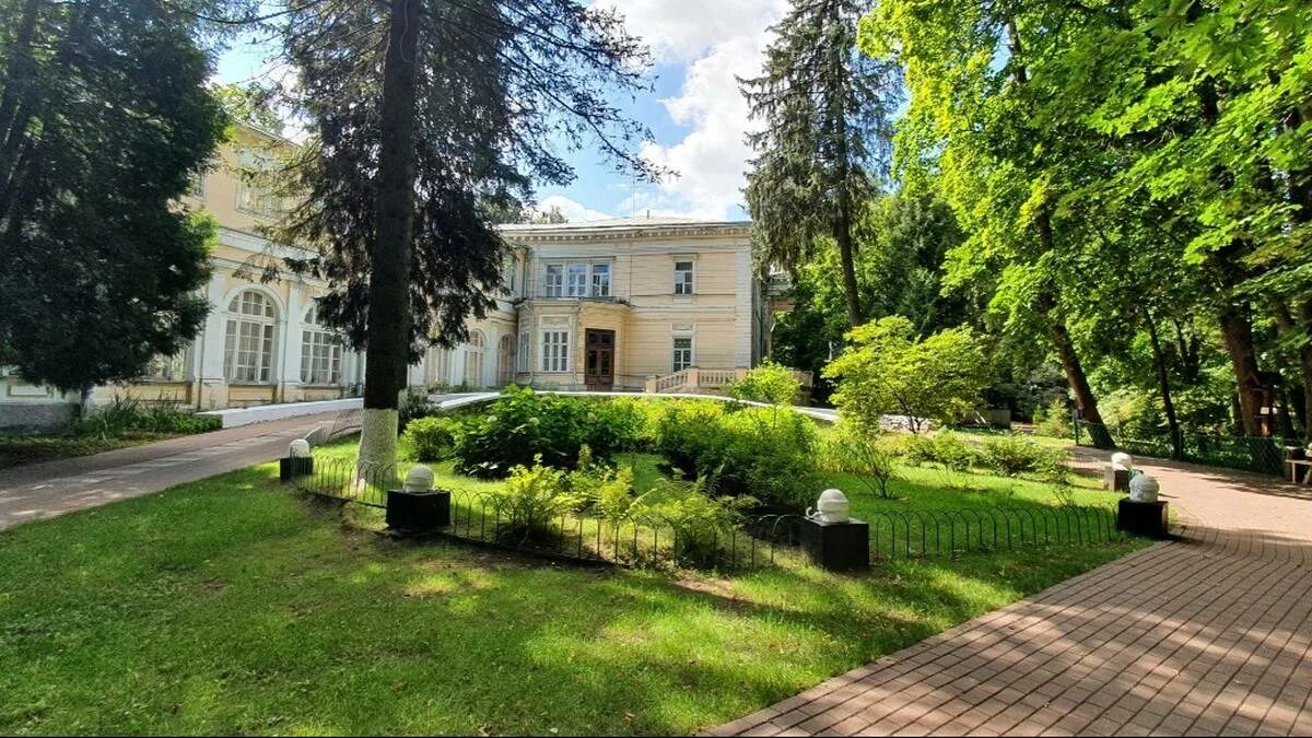Усадьба узкое официальный сайт. Санаторий узкое. Усадьба трубецких в ясенево. Санаторий академии наук узкое. Санаторий узкое.