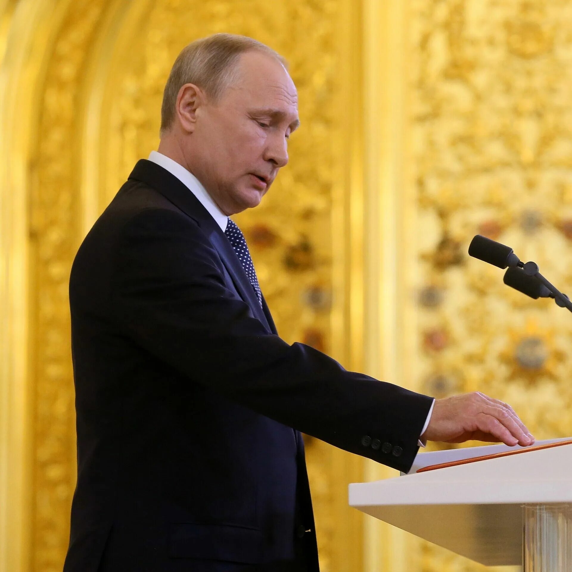 На период 2024 года. Указе президента «о национальных целях и стратегических задачах». Фото ВВ Путина на заставку.