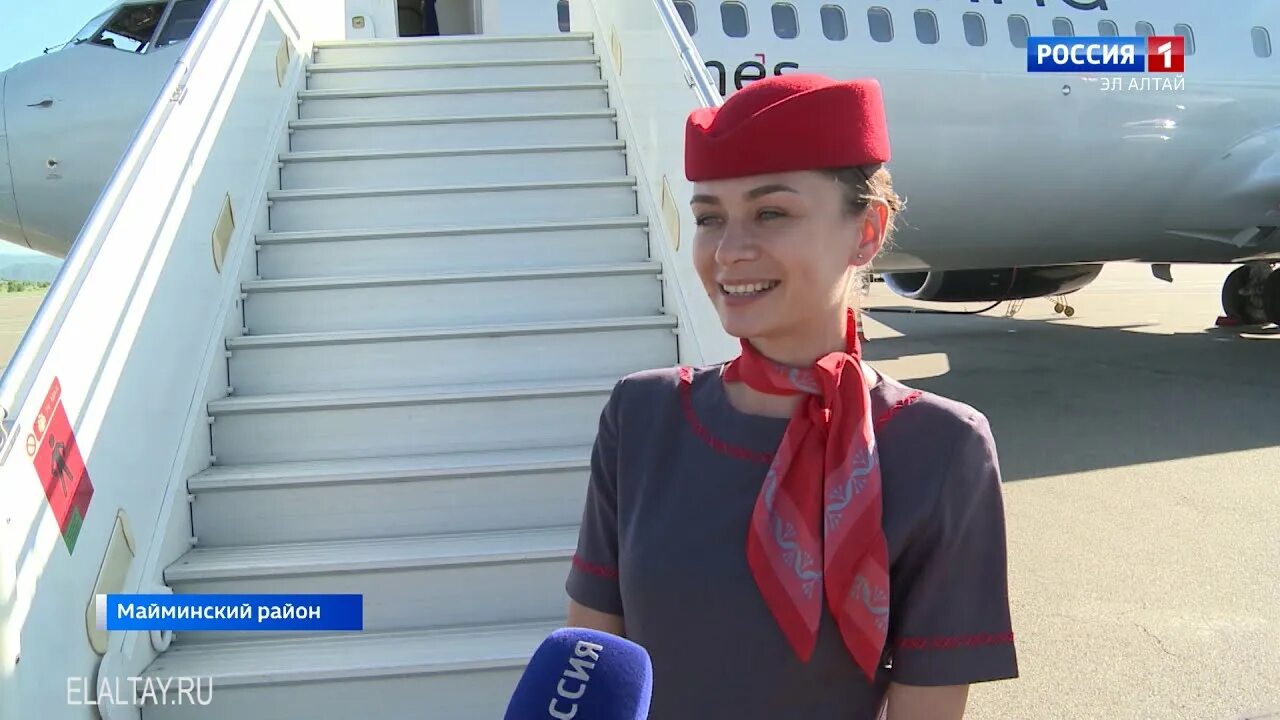 Аэрофлот горно алтайск. Северный ветер (Nordwind Airlines) форма стюардесс. Nordwind Airlines стюардессы. Норд Винд бортпроводники.