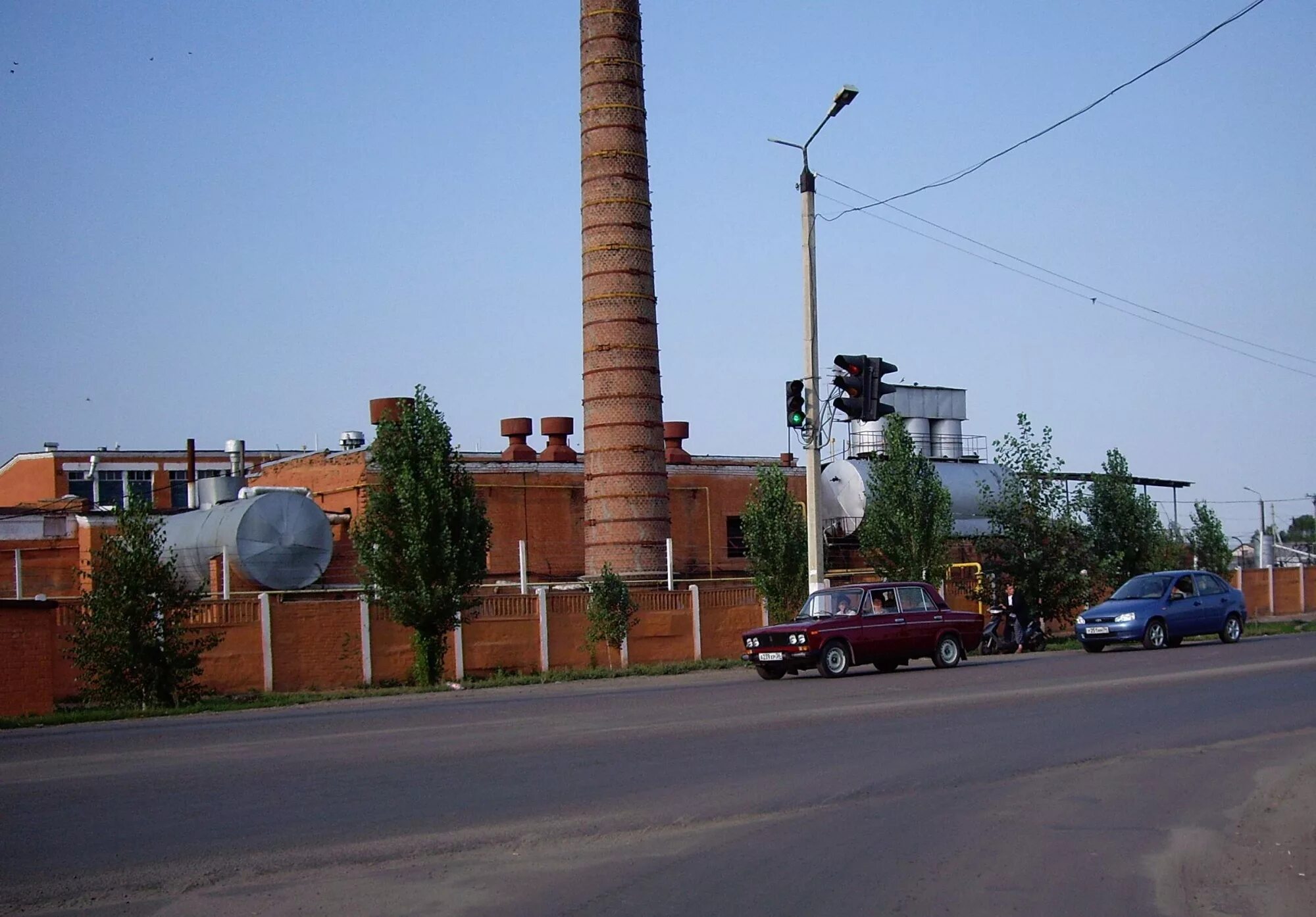 Город давно