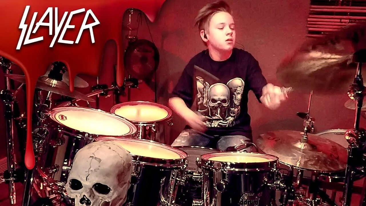 Slayer raining. Барабанщик Slayer. Эйвери молек. Avery Drummer Molek. Slayer raining Blood.