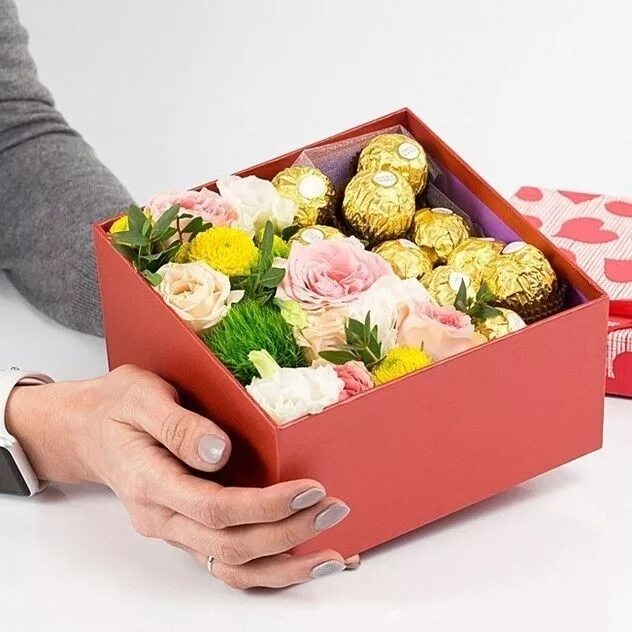 коробочка симферополь. подарочная коробка «дети». коробочка симферополь. бонбоньерка для конфет. коробочка симферополь.