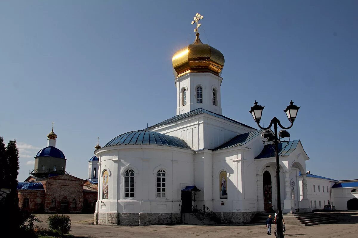 церковь мужской монастырь. валдайский и́верский богородицкий святоозе́рский монастырь. никольский монастырь (гомель). храм успения пресвятой богородицы иваново. казанский богородичный мужской монастырь тамбов.