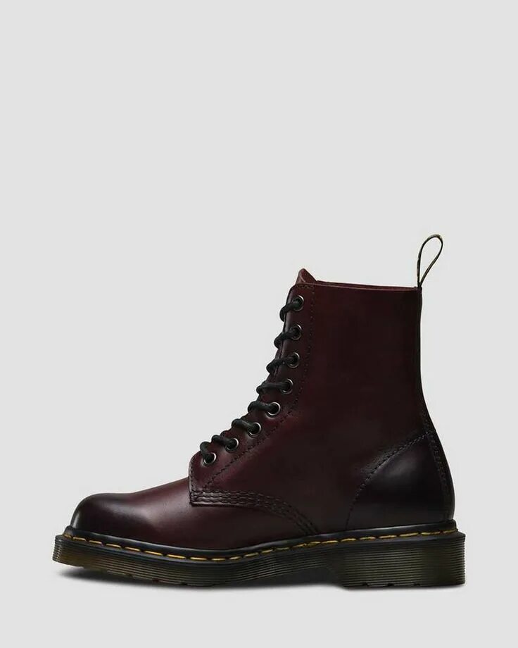 Dr Martens 1460 Pascal. Dr.Martens Pascal 1460 Red. Ботинки гриндерс доктор Мартинс. Dr Martens Pascale.