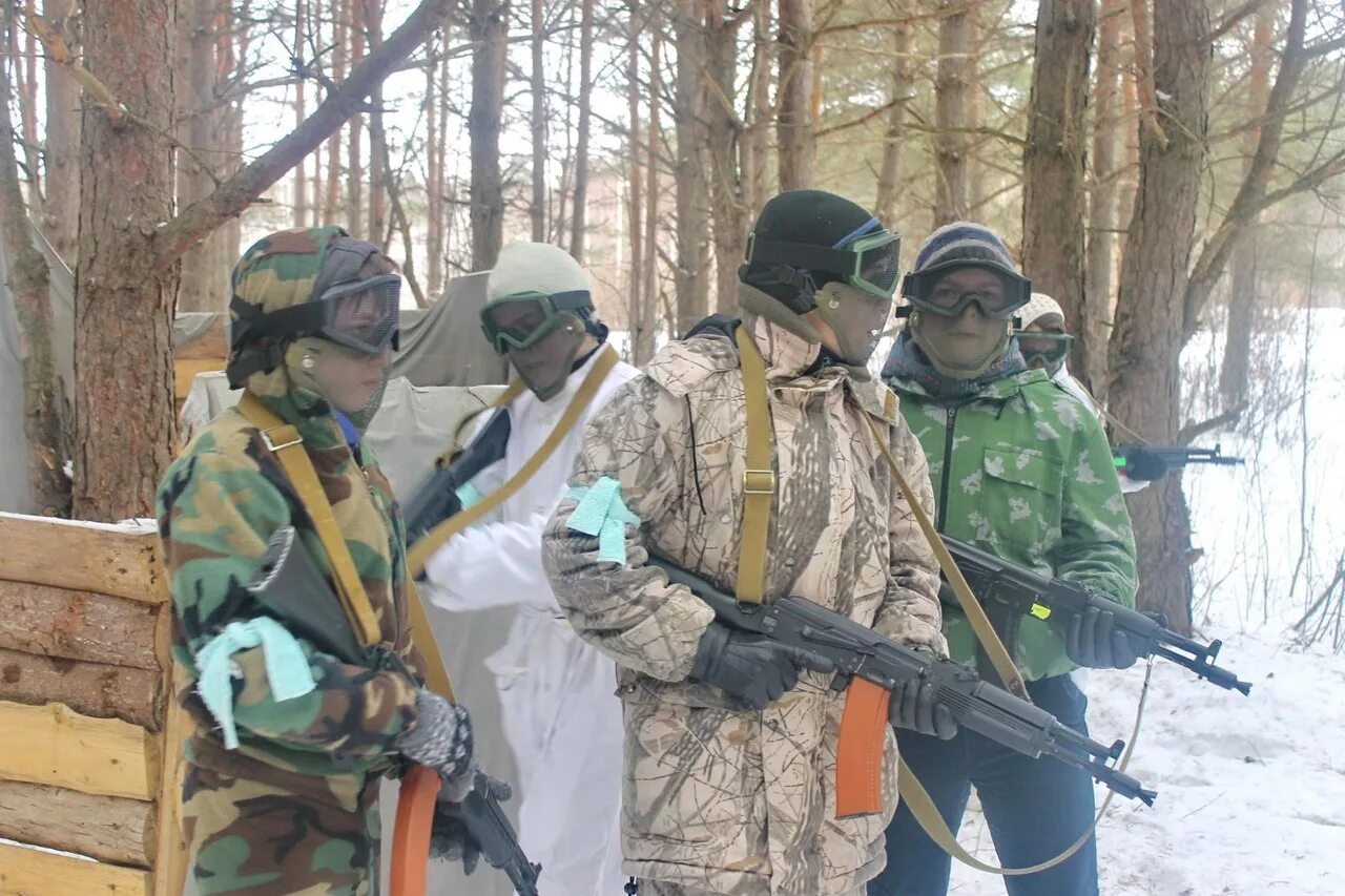 Солдат в обороне и наступлении. Медицинские формирования гражданской обороны. Призыв на военную службу рф. Добровольное военизированное формирование. Военизированные организации россии.