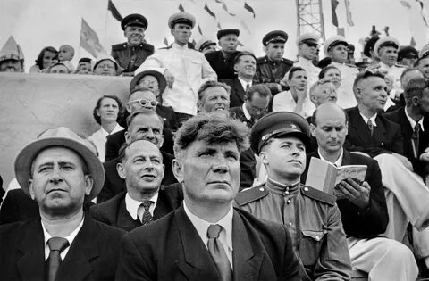 Сколько лет людям 1954 года