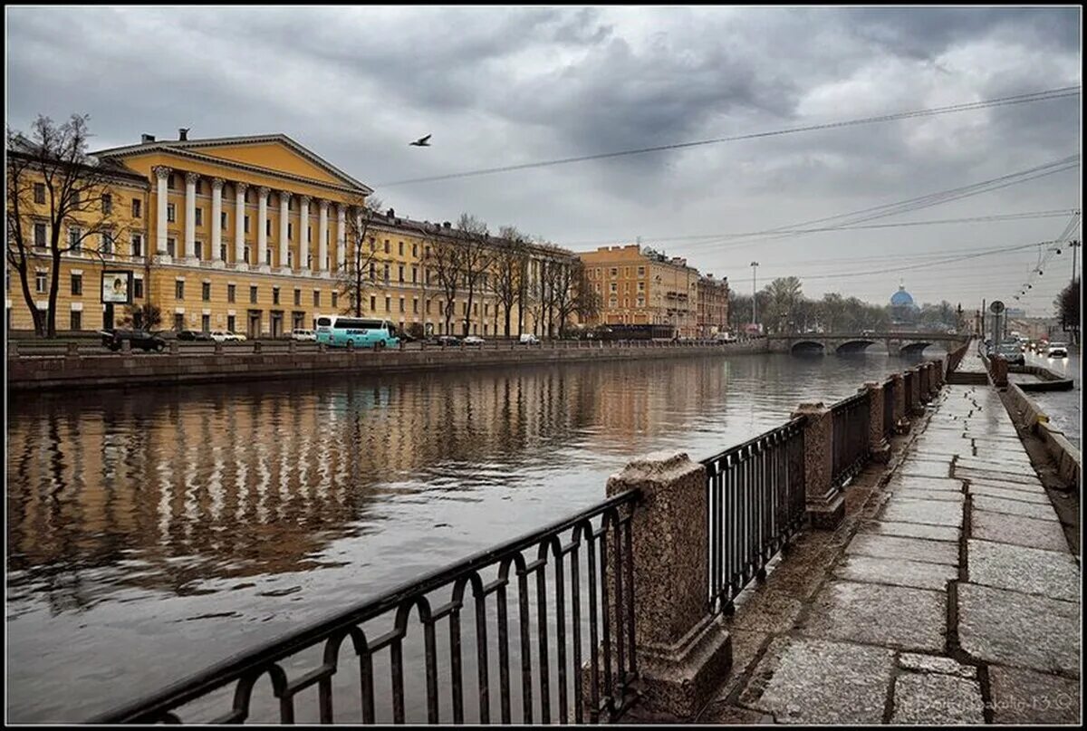 Петербург в ноябре. Питер ноябрь 2022. Тепло в питере. Набережная реки. Лед на неве.