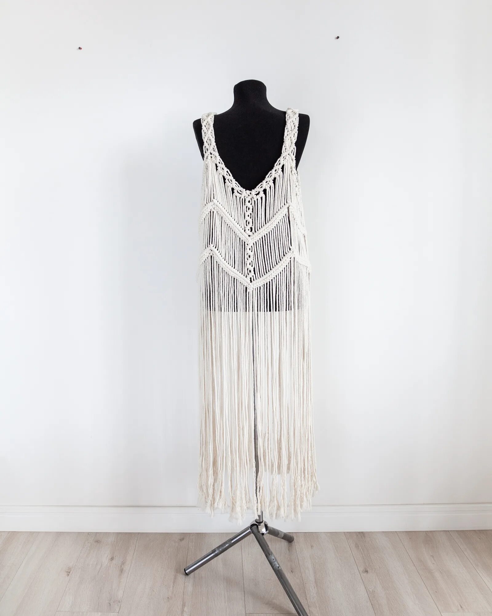 Платье макраме мастер класс. Плетеное платье макраме. Макраме одежда. Платье сетка макраме. Платье макраме мастер класс.