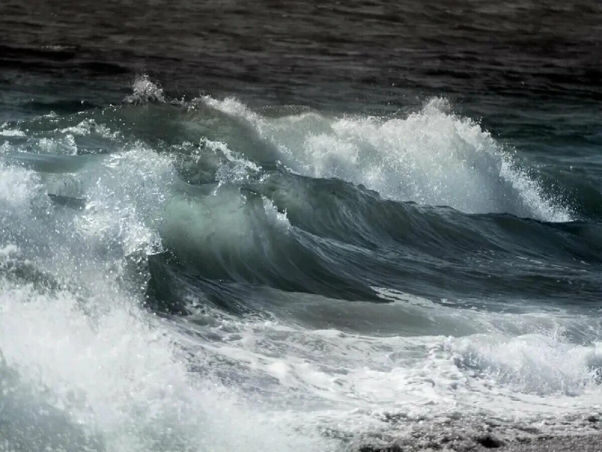 Волна волнует. Море волнуется. Волнение на море. Океан волнуется. Бушующий океан.