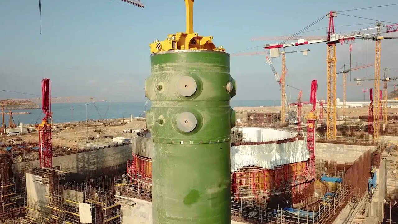 Аккую нуклеар аэс. Аэс в турции. Мерсин турция аэс аккую. Аэс в турции. Аэс в турции.