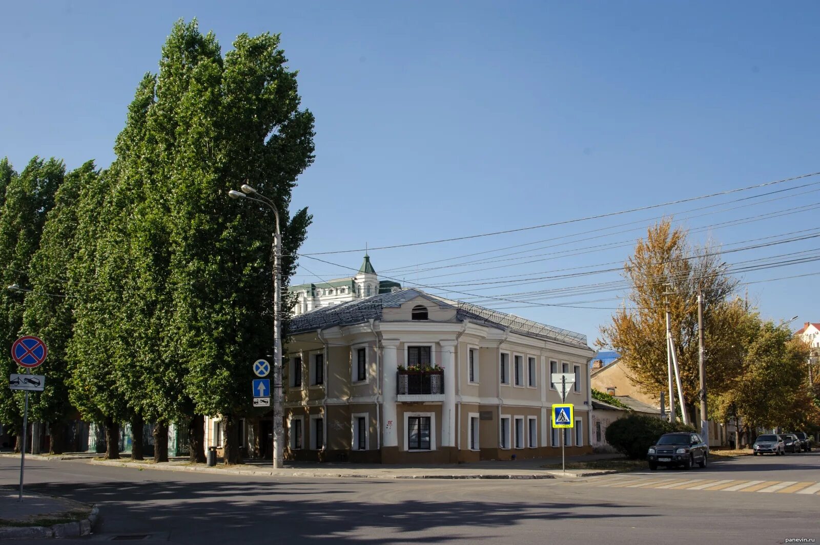 Voronezh dom. Дом купца Воронеж. Дом купца Мещерякова Воронеж. Дом купца Петрова Воронеж. Дом купца Засекина, Воронеж.