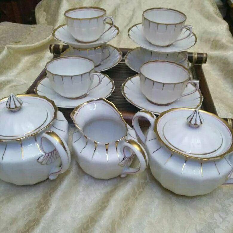 Польский сервиз мадонна. Сервизы 60 годов. Зик сервиз столовый 70 е годы. Сервиз 60х годов барановка. Аусма сервиз рига.