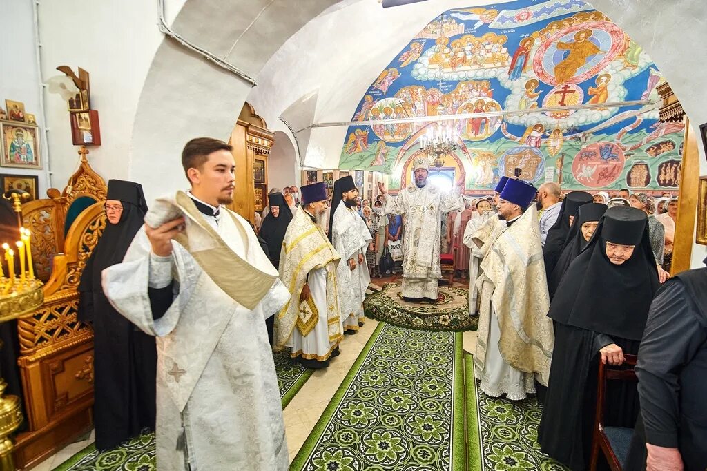 кинельская епархия официальный сайт. настоятель храма серафима саровского шумерля. иов маркелов чебоксары. священники чувашской епархии. духовенство чувашской епархии.