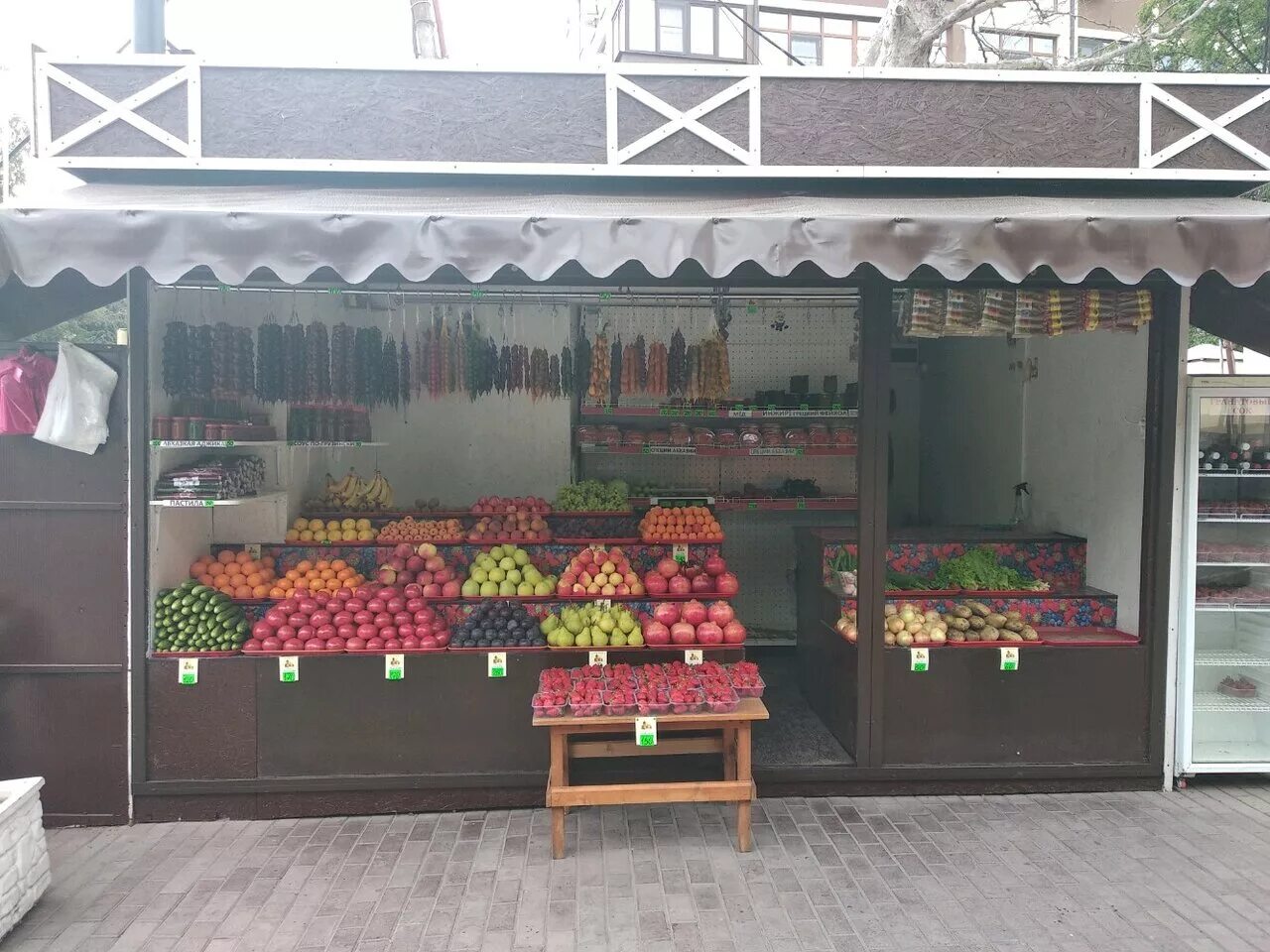 павильон фрукты. торговый павильон овощной. киоск овощи фрукты. павильон овощи фрукты реклама. павильон фрукты.