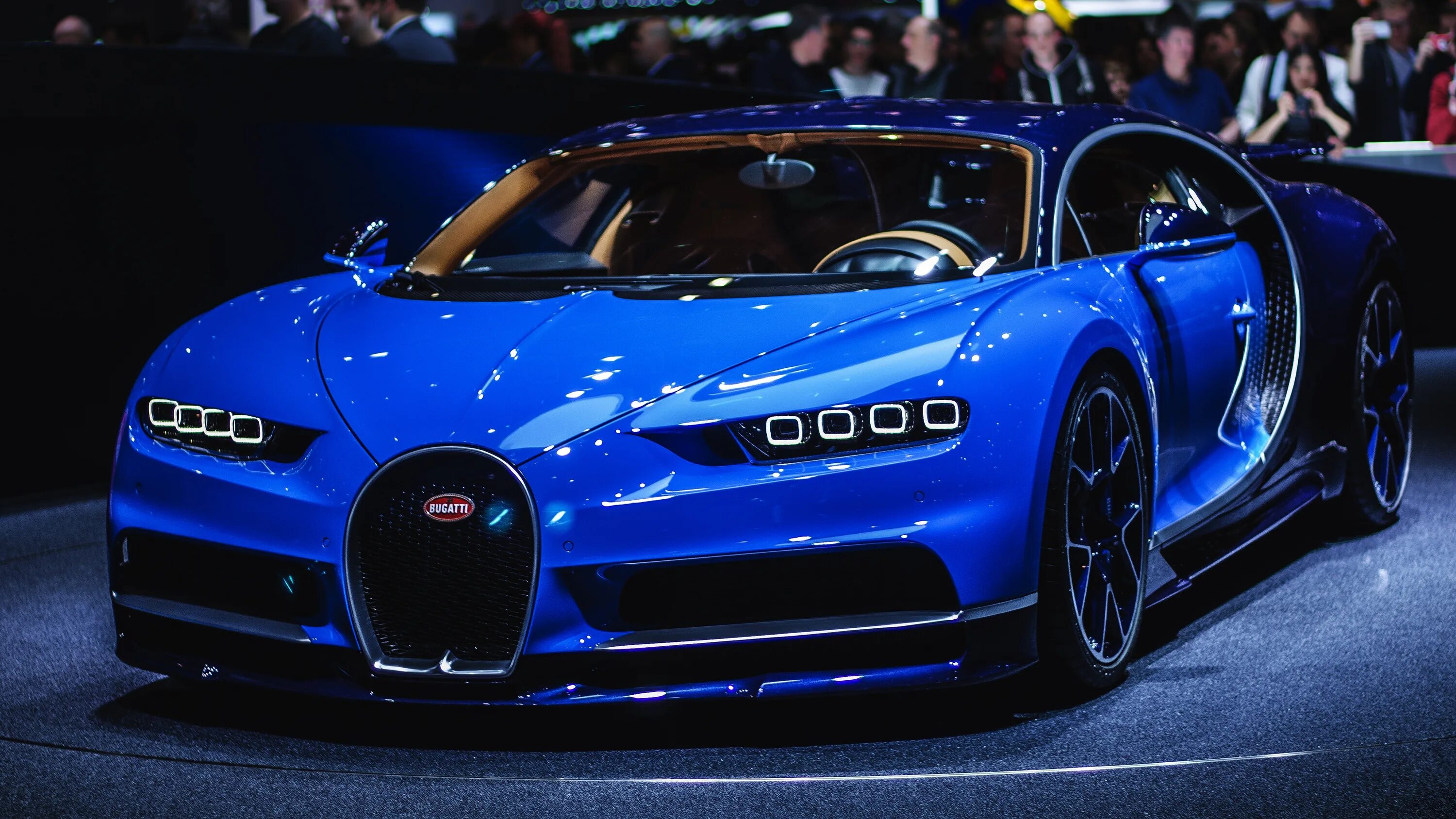 Машина bugatti chiron. Бугатти ЧИРОН. Бугатти Шерон 2022. Бугатти ЧИРОН синий. Бугатти ЧИРОН 2016.