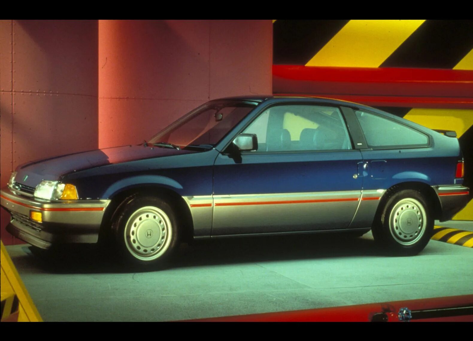 Honda civic wagon 1984. Honda integra 1 поколение. Honda 1988. Хонда старые модели. Хонда старые модели.