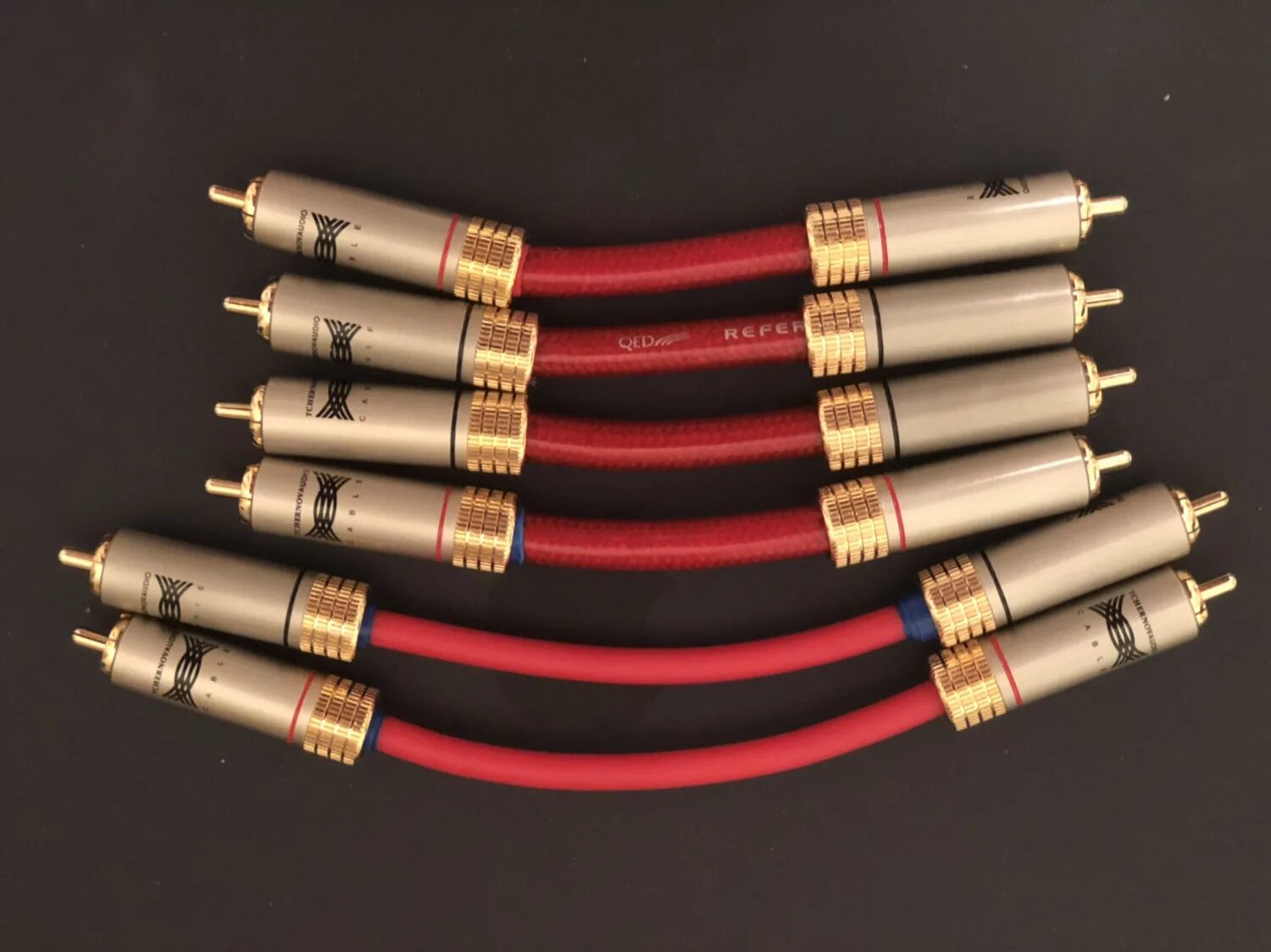 Qed reference audio. Qed reference audio 40 rca. stinger pro 2 межблоки. qed reference 40 rca profi. daxx r05.