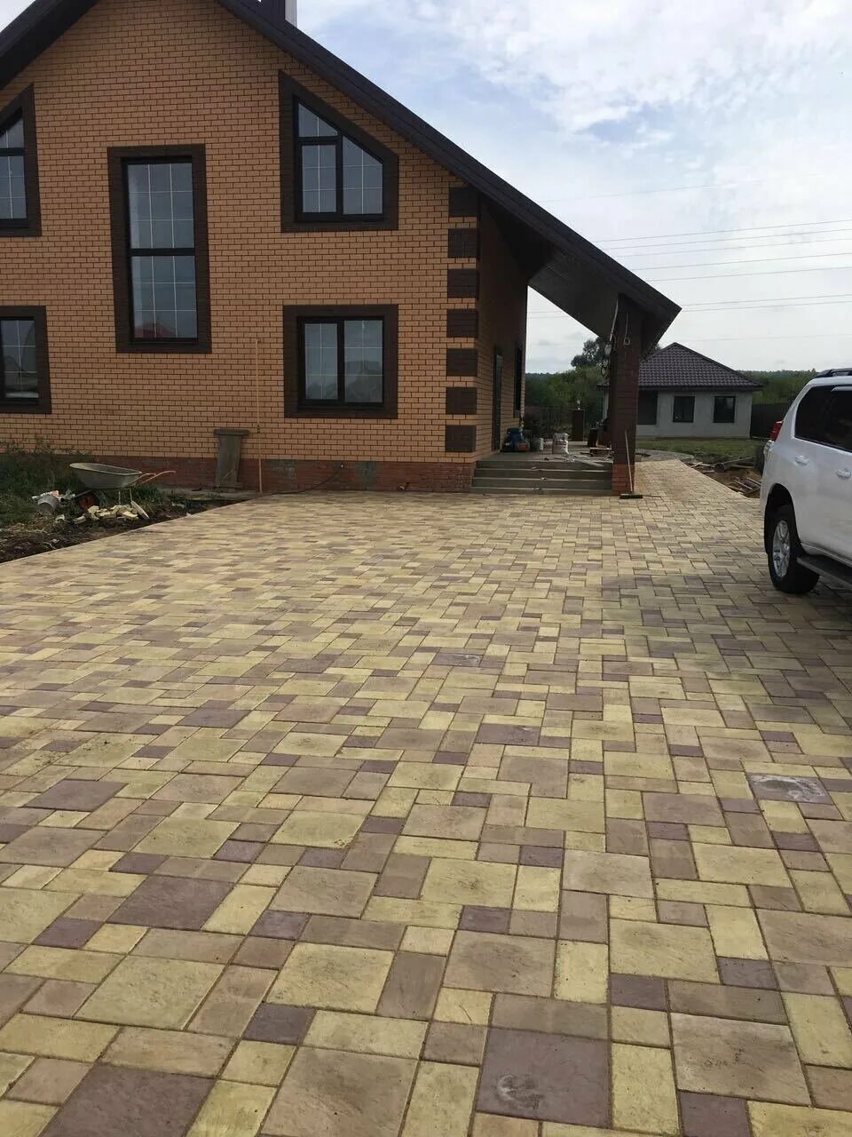 Плитка клевер краковский. Плитка краковская тротуарная 300x300x30мм. Тротуарная плита ромашка. Плитка ромбом на дорожки. Тротуар бетон селиваниха.