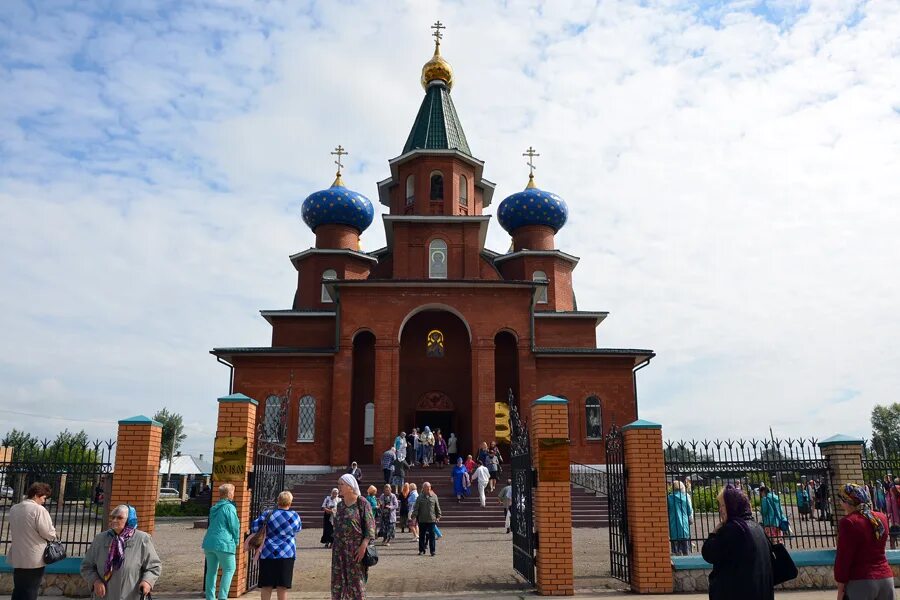 спасо преображенский храм усолье сибирское. спасо преображенский храм усолье сибирское. спасо преображенская церковь усолье. спасо-преображенский храм усолье иркутская область. спасо-преображенский собор усолье.