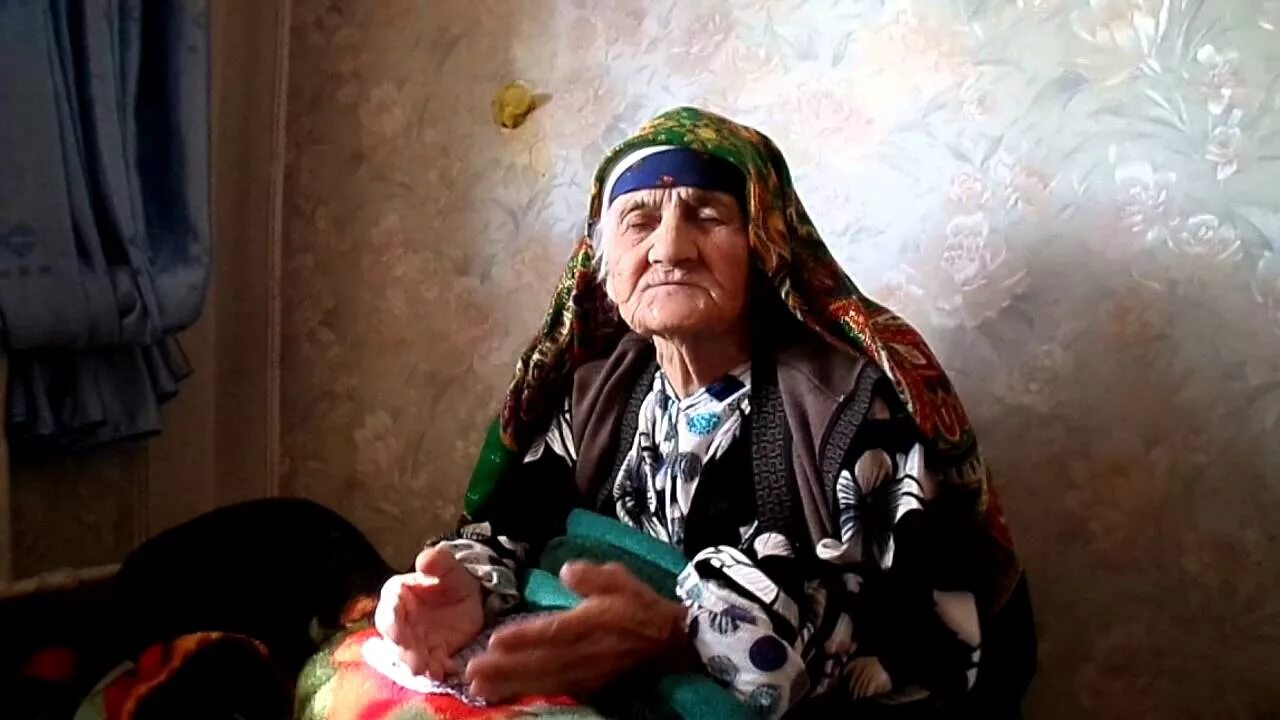 Модар точики. Модари гариб. эй модари чон. модарнома 2025. модари хушназарам хар назарам.