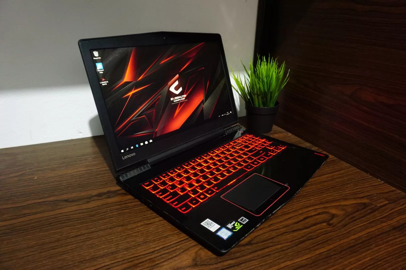 Ноутбук Lenovo Legion y520. Lenovo Legion y520-15ikbn. Lenovo Legion y520-15. Lenovo Legion y 520 i 5. Lenovo gaming i5