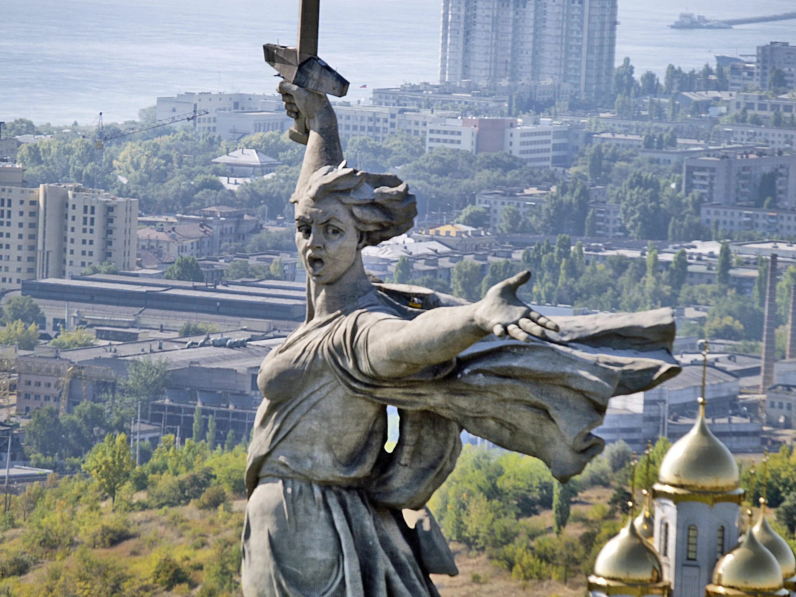 Ролина. Памятник Родина мать зовет Волгоград. Скульптура Родина мать в Волгограде. Мамаев Курган Волгоград. 7 Чудес России Мамаев Курган.