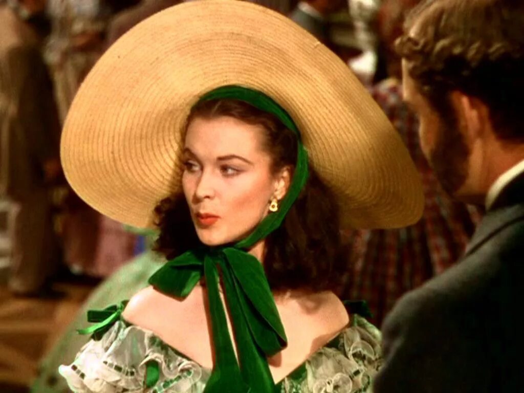 Скарлетт охара унесенные ветром платье. Скарлетт охара унесенные ветром. Scarlett ohara. Вивьен ли. Скарлетт охара унесенные ветром зеленая шляпка.