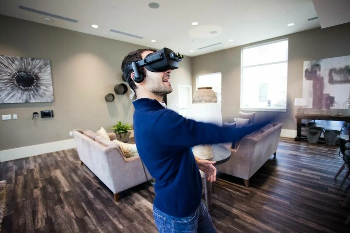 Очки виртуальной реальности. VR интерьер. Комната виртуальной реальности. Очки виртуальной реальности в интерьере. Разработка виртуальной реальности заказать
