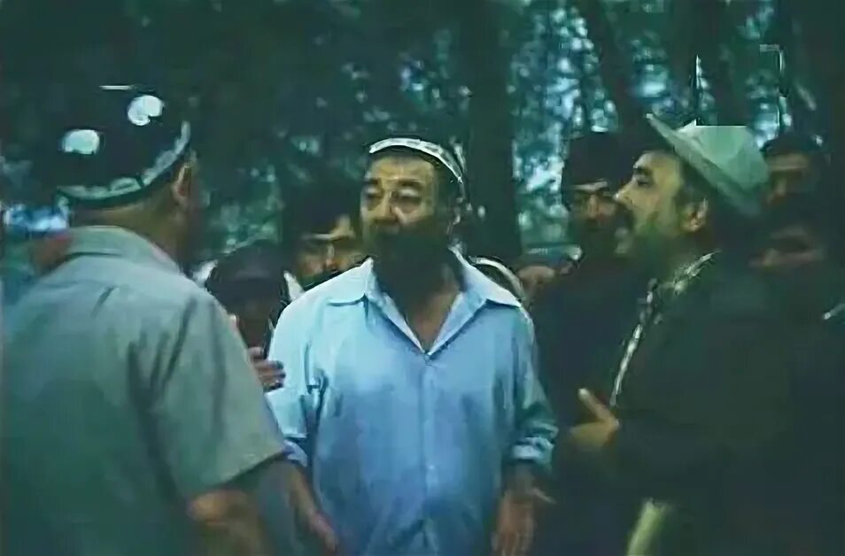 Абдулладжан или посвящается стивену спилбергу. Абдулладжан, или посвящается стивену спилбергу фильм 1991 актёры. книги абдулладжан акматалиева. мирза хаджаев абдулладжан кто.