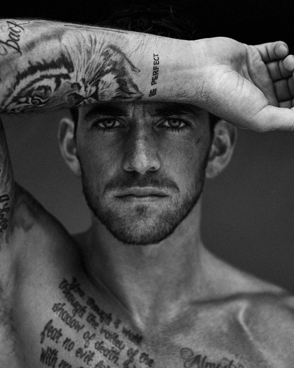 Alex tattoo. Тату алекс грей и сакральная геометрия. Тату лицо женщины. Сорса тату. Готический стиль тату.