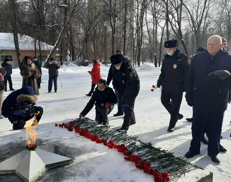 С днем защитника отечества севастополь. В преддверии дня защитника. С днем защитника отечества севастополь. В преддверии дня защитника. День защитника отечества портрет.