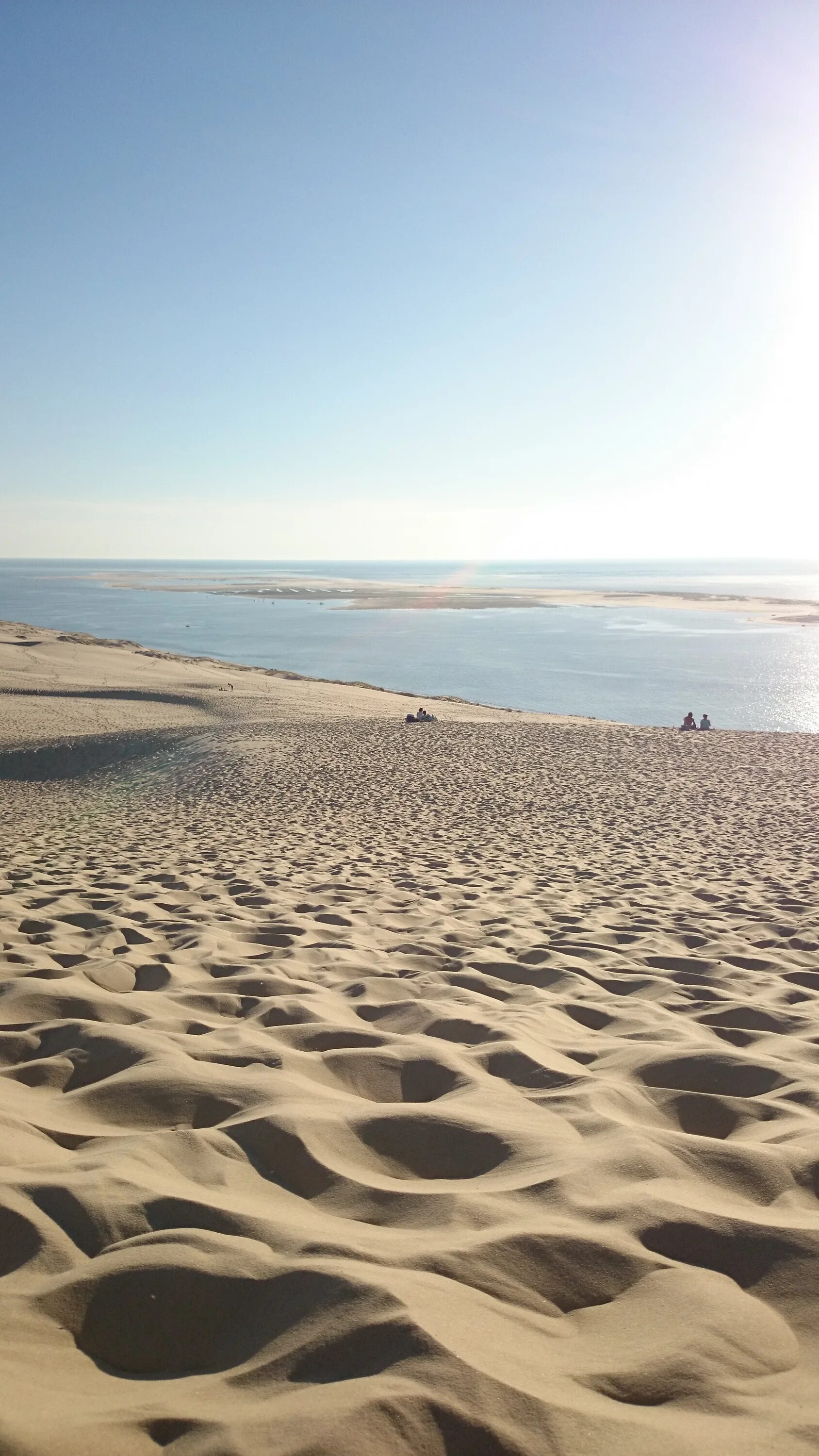 Песок море близко. Морефон анапа. Пляж песок. Пески похожие на море. Море песчаный пляж.