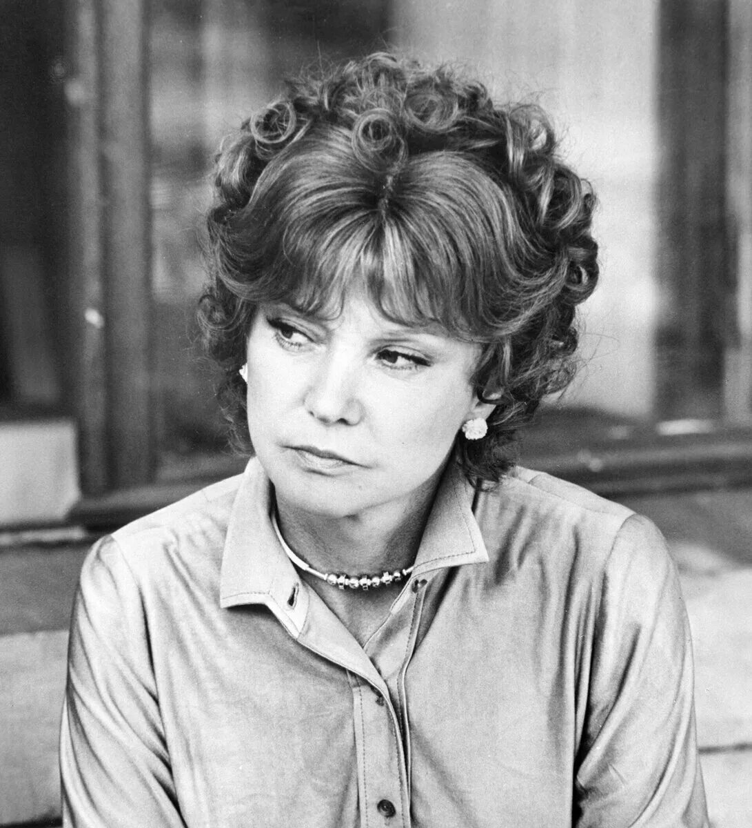 Гурченко 1958. Людмила гурченко вокзал для двоих. Олег басилашвили вокзал для двоих. Гурченко людмила марковна. Фильмография людмилы.