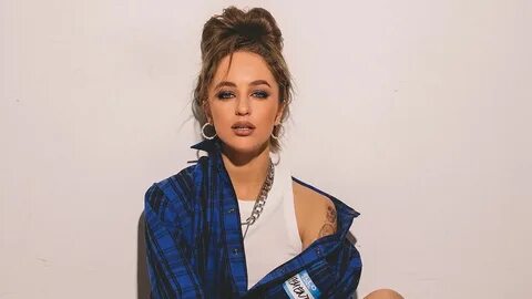 Музыка вновь связала Мари Краймбрери и HammAli - 28.04.2023, Sputnik Азербайджан