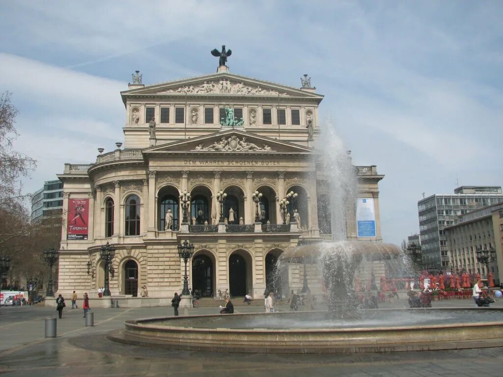 оперный театр франкфурта на майне. франкфурт на майне театр. оперный театр франкфурта на майне. старая опера франкфурт. здание старой оперы во франкфурте.