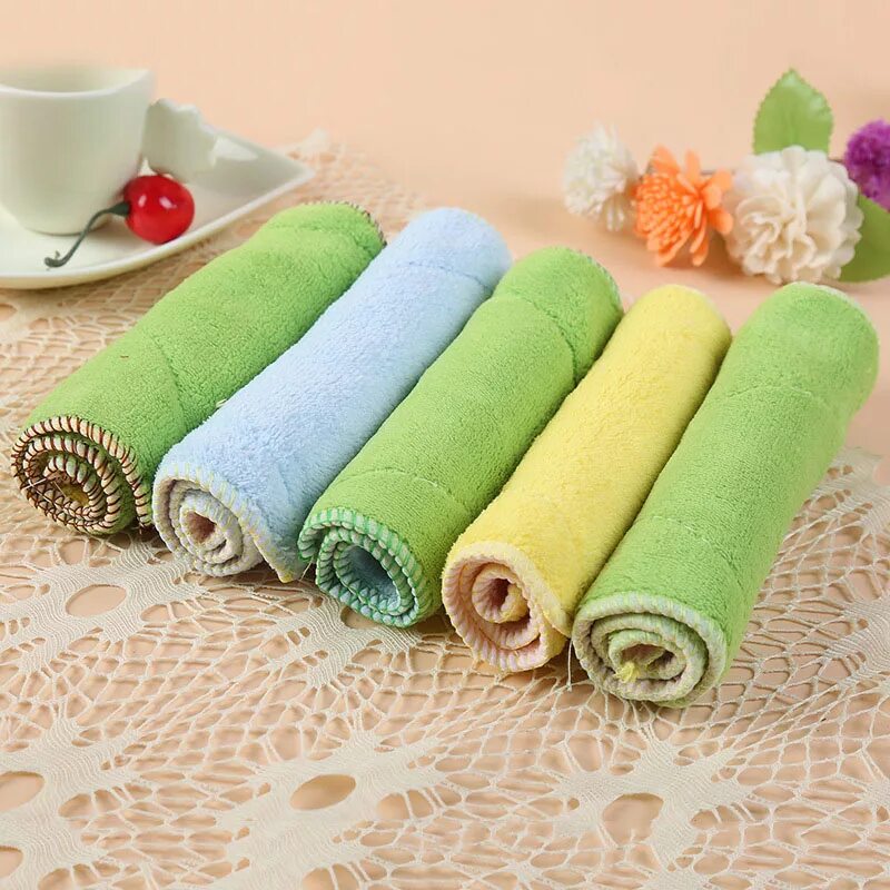 Полотенца из бамбука. Бамбуковые полотенца. Полотенце из микрофибры для кухни. Полотенце кухонное микрофибра. Кухонные полотенца бамбук.