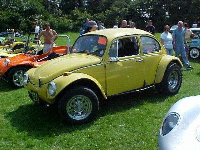 Volkswagen 100. Passat 1. электромобиль volkswagen golf e golf. Volkswagen 100. фольксваген alltrack вольво.