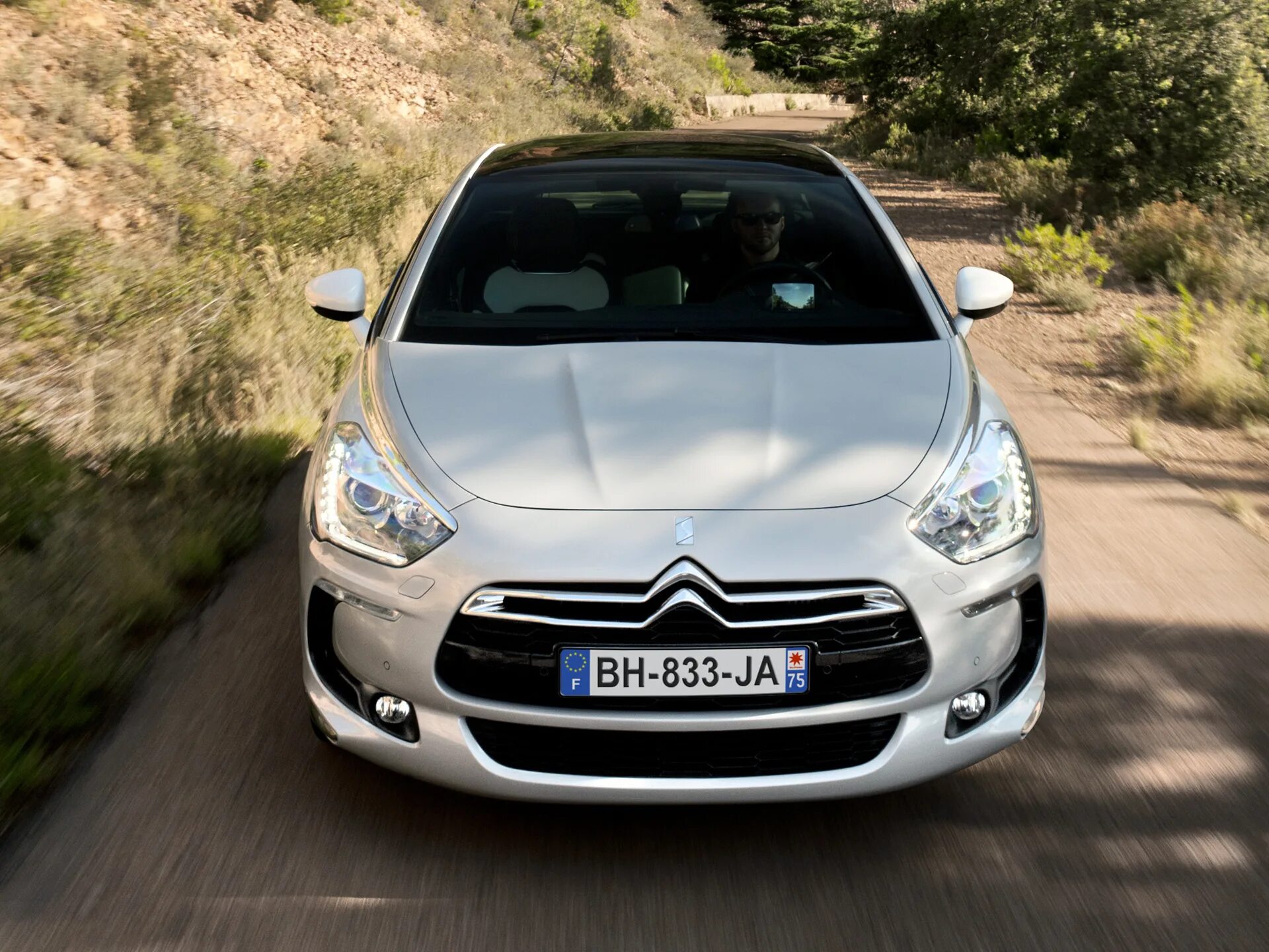 Автосалон ситроен. Citroen москва. Пежо ситроен автосалоне. Ситроен модели. Автосервис автомир.