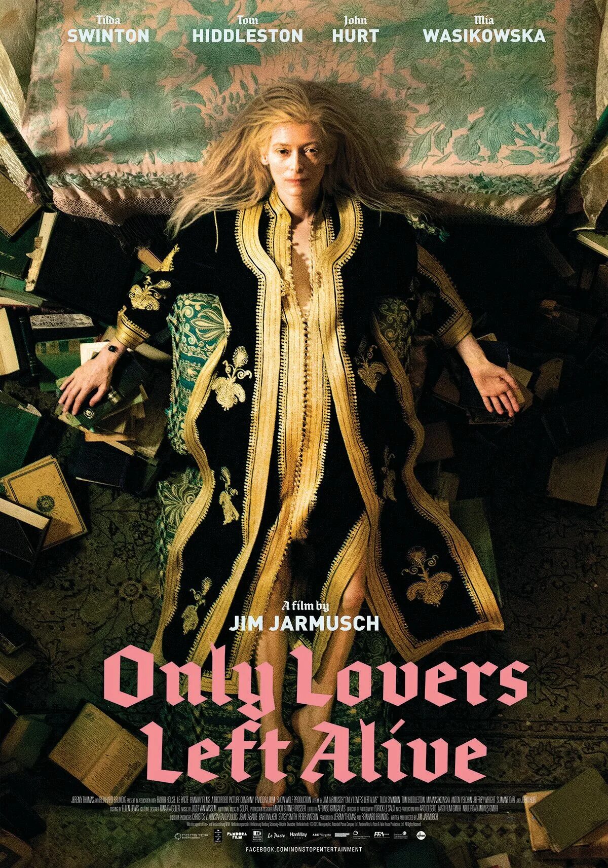 E hurt. Тильда Суинтон only lovers left Alive. Джим Джармуш выживут только. Only lovers left Alive 2013.