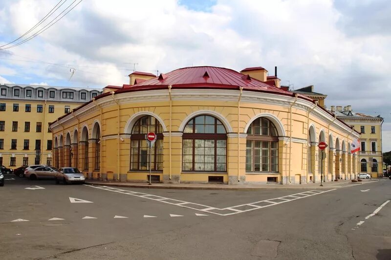 Санкт петербург круглый год