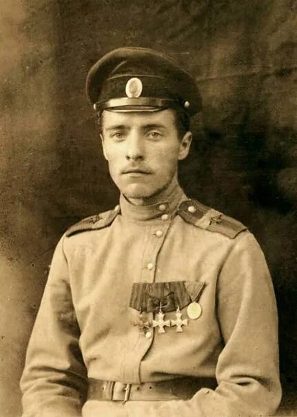 Унтер офицер это. Фролов илья осипович мл. унтер офицер. старший унтер офицер соколов михаил иванович. унтер-офицер пруцков иван максимович. островский василий унтер офицер.