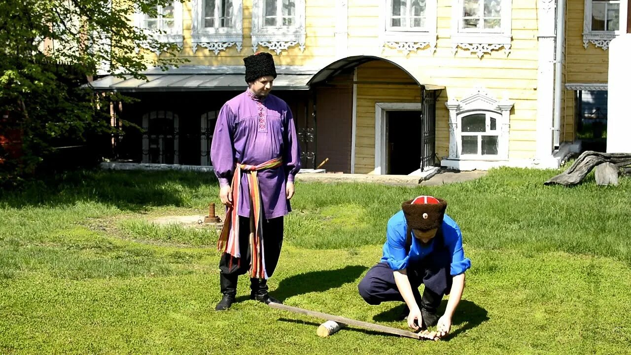 Чиж игра народная. Народная игра двенадцать палочек. Игры с палками в старину. Дворовая игра 12 палочек.