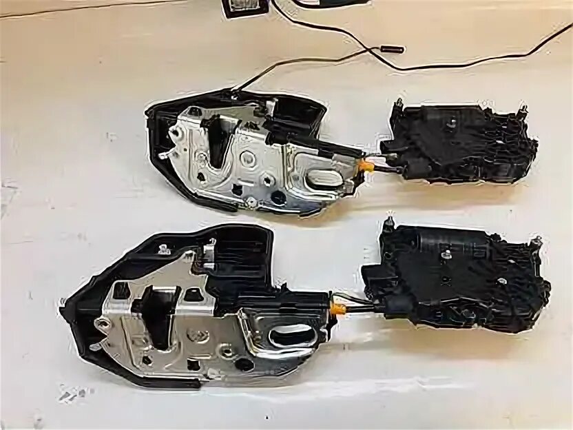 Доводчики дверей x5. Левый задний замок bmw x5 e70. bmw x5 e70 доводчики дверей. замок двери бмв x5 e70. доводчики для дверей bmw x6.
