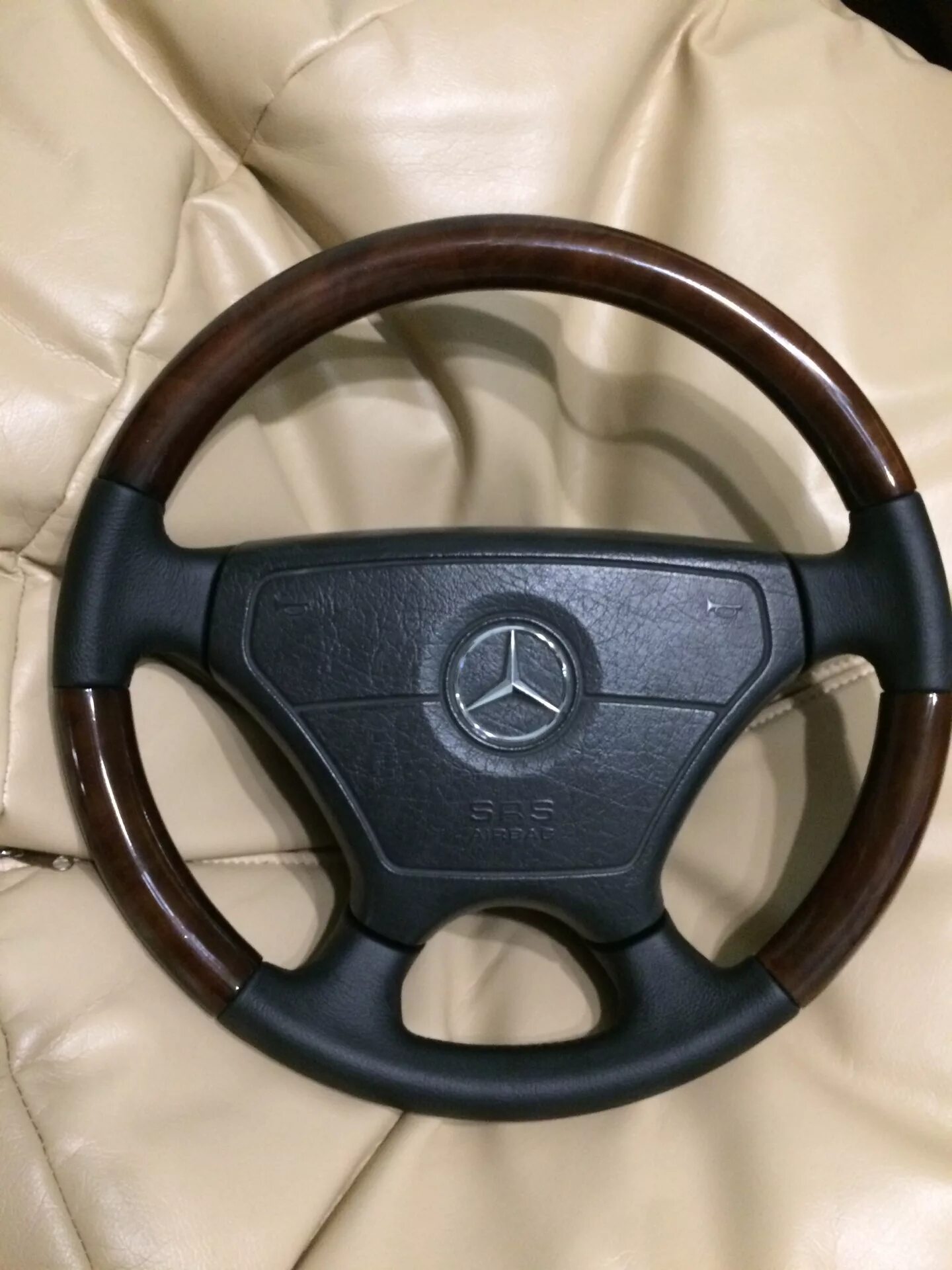 Руль за 500 рублей. 561104l460sa8. Банкноты банка россии 500 рублей. Руль abarth 350 mm original. Руль фиат 500.